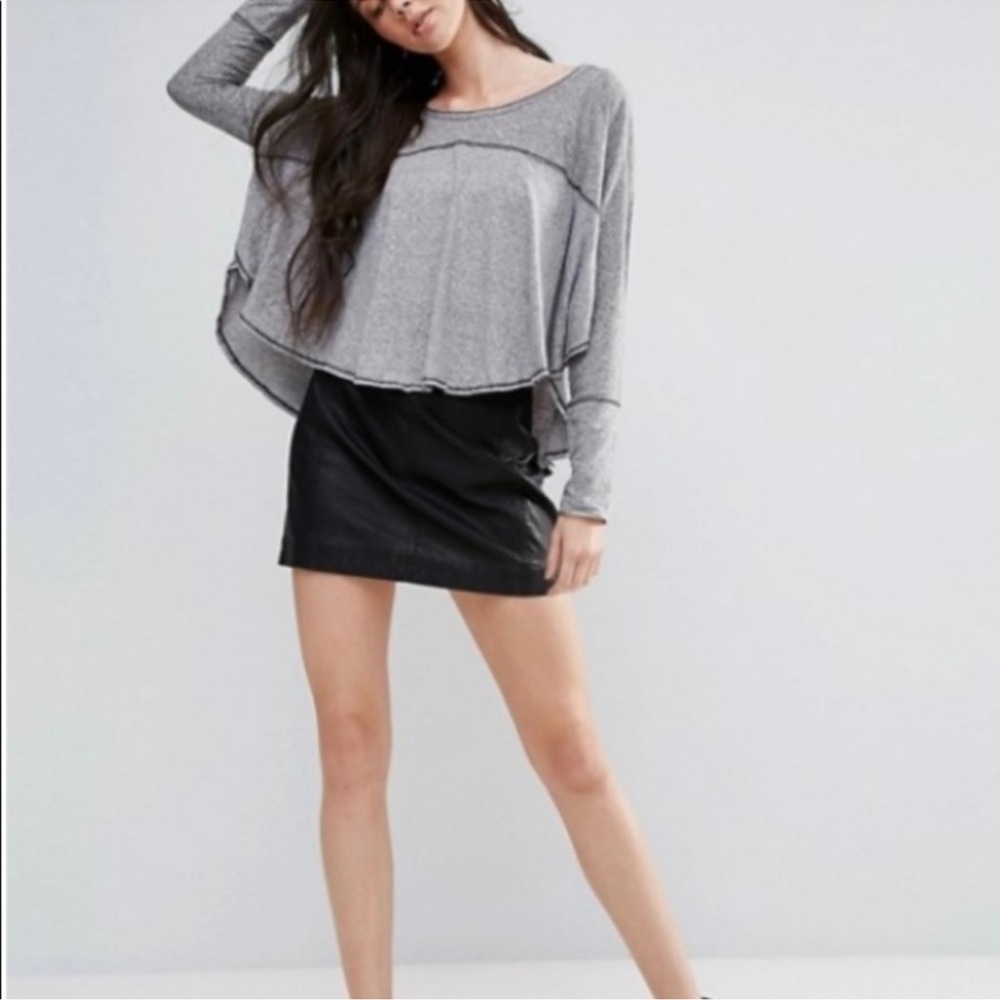 We the Free/Free People ladies Cloud Nine Long Sleeve t-shirt. Small. Oversized - Picture 3 of 11